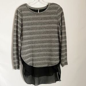 🟢Tresics Heather Grey Sweater Sheer Tank Top Size M